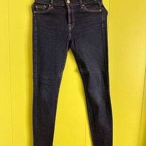 Women's blue Jeans